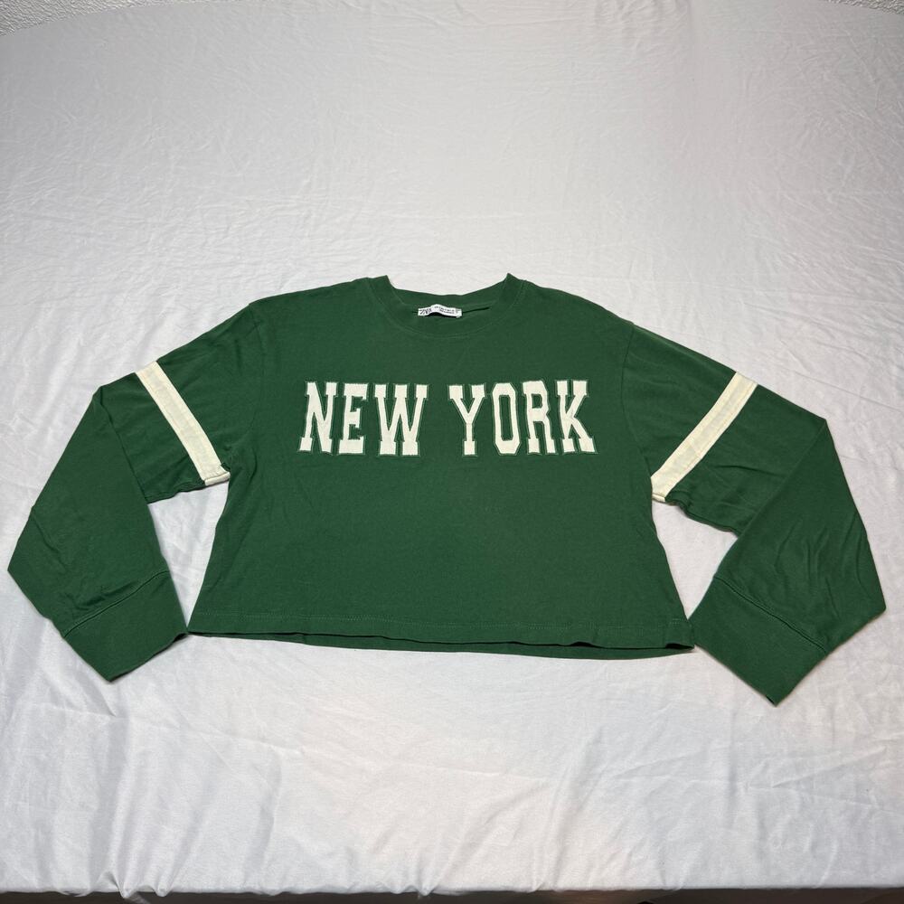 Zara New York Varsity Cropped Long Sleeve T-Shirt Green White Women’s S